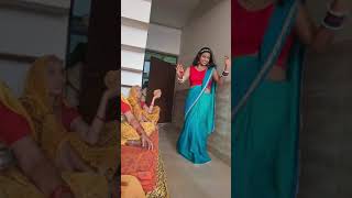 dance geet 💃meri kamar bich lahraye chotila beri Resham ka shaadi mein kiya dhamakedar dance 😊 [upl. by Arbmat]