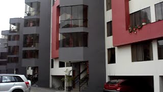 Venta  Departamento en Surco  9023m2  3 Dormitorios [upl. by Raamal]