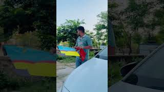 Mere car ki mirror ke upper patang gira hua tha 😍🪁kiteflying kites patang patangbazi [upl. by Burd]