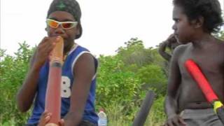 Didgeridoo tutorial  Mikey Gurruwiwi [upl. by Efi]