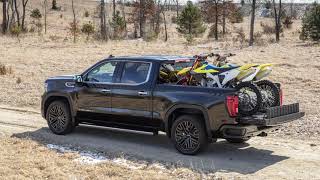 Nuevas GMC Sierra AT4 y Denali 1500 CarbonPro 2019 [upl. by Stinson83]