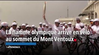 La flamme olympique arrive sur le Mont Ventoux à vélo [upl. by Wesla]