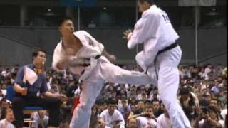 Using Gedan Mawashi Geri low roundhouse kick for Takedowns  Matsui Kancho [upl. by Kemme]