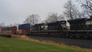 268 in Blandon PA with a SD70M2 [upl. by Boccaj]