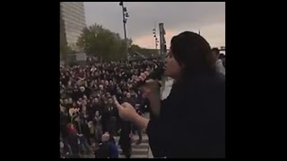 Raquel Garrido et Manuel Bompard à la clôture de la péniche insoumise [upl. by Eugeniusz929]