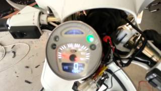 Montaggio contachilometri SIP su LML 2T Speedometer digital SIP Installation on LML 2T [upl. by Fiden8]