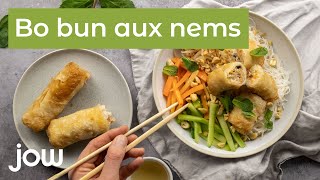 Recette du Bo bun aux nems [upl. by Darbie321]