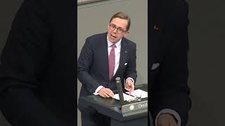 quotWenn RECHTS verschwindet was bleibt dann übrig LINKS und GRÜNquot Philipp Amthor cdu shortvideo [upl. by Dorcas81]