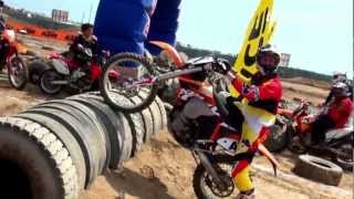 Clases de MX y Enduro con Chris Birch KTM Rider presentado por Todomotospe [upl. by Anwahsit]