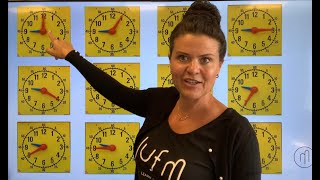 NT2 klok kijken⏰hoe laat is hetTien voor half tien😱Tell time in Dutch learndutch TC610 612 615 [upl. by Sajet]