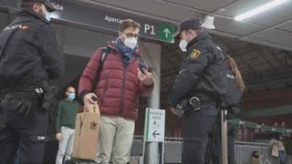 Madrid cierra hasta el 6 de enero salvo para visitar a familiares y allegados [upl. by Urata106]