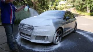 Bowdens Own  Using the Snow Job Foam Cannon  Supercheap Auto [upl. by Ethan]