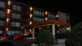 Hotel Tour Americas Best Inn in Birmingham AL room compared to Days Inn in Princton WV [upl. by Ransome]