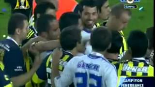 Volkan Demirel Koyduk mu   Fenerbahçe Şampiyonluk Töreni 2011 [upl. by Alurd]