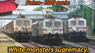 Dangerous crossing at 130kmph by shramjeevi SF patliputra sf kota exp secunderabad sf suvidah sf [upl. by Urbanus376]