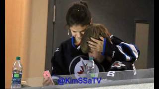 Justin Bieber amp Selena Gomez Kissing At The quotJets VS Bombersquot Game October 24  Pictures [upl. by Cyrano]