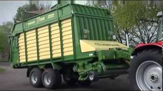 Krone Titan  Lade und Dosierwagen  Video Oeni [upl. by Wesla]