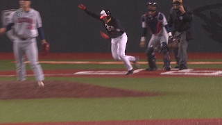 Highlight KJ Harrison single leads to Oregon State baseball walk off against Arizona [upl. by Ahseniuq462]