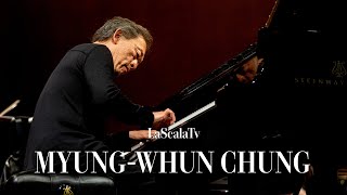 MyungWhun Chung  Concerto n 23 K 488 Filarmonica della Scala [upl. by Ayanad]