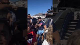 Conor McGregor gets off the yacht to greet his fans mcgregor fans puertobanùs [upl. by Adnohsirk]