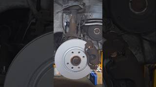 Citroen Xsara Picasso 20HDI Change front brakes diy mechanic citroen picasso maintenance [upl. by Marte]