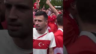 Türk taraftarlar PortekizTürkiye maçı öncesinde Almanyanın Dortmund kentinde bir araya geldi [upl. by Renrew376]