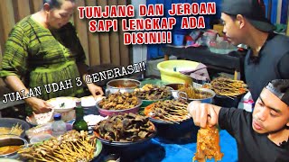 GAK ADA SPANDUK TP UDAH JUALAN NASI CAMPUR JEROAN SAPI 20 TAHUN  KULINER LOMBOK [upl. by Ecinhoj545]