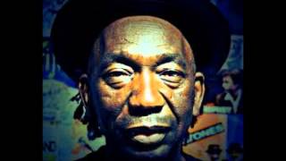 Thomas Mapfumo  Mhondoro [upl. by Merrili]