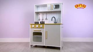 La Cuisine en Bois Kitchen Corner est chez Smyths Toys [upl. by Gabby]