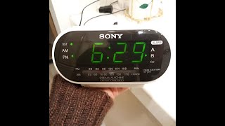 SONY Dream Machine Model ICFC318 Setting Clock Time [upl. by Ymmas]