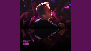 Trophée [upl. by Botzow]