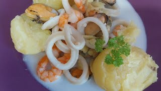 cassolette de fruits de mer simple et facile [upl. by Moon971]