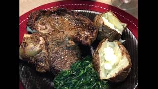 Steak and potatoes in Philip’s Air Fryer [upl. by Enahsed378]