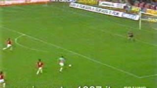 Roberto Baggio Gran Gol in Milan vs Juventus [upl. by Price]