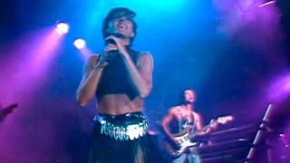 Mecano  Un año más Live88 [upl. by Nollid517]