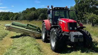 Massey Ferguson 5480 mowing silage [upl. by Leola885]