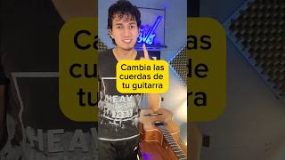 Cómo cambiar las cuerdas de mi guitarra guitarra tutorial cuerdas [upl. by Safoelc339]