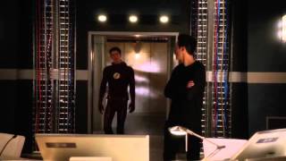 The Flash S2E16  Trajectory atracks STAR Labs [upl. by Lashonde]