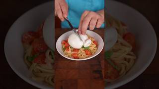 Pasta al basilico pomodoro parmigiano e burrata 🤤 Lionfieldshorts italianfood [upl. by Bagley482]