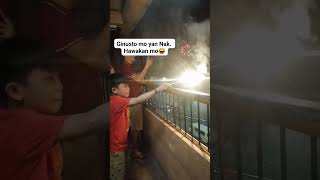 Anak ko takot sa paputokshortvideo youtube fireworks [upl. by Kauffmann]