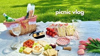 this is your sign to go on a picnic date this summer 💌 [upl. by Fransen]