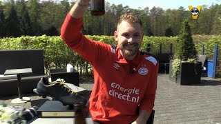 Zoet Johan proost op het kampioenschap  VOETBAL INSIDE [upl. by Milissa]