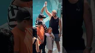 Something is wrong here 😂👏 Tom mime Seaworld fun seaworldmime funny tomthemime [upl. by Gypsy]