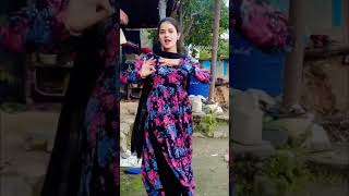 chite suit te daag pe gaye Dance shorts viral [upl. by Tatia]