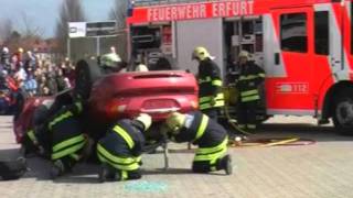 100 Jahre Berufsfeuerwehr Erfurt BFEF Vorführung VKU Teil 2 [upl. by Gnort156]