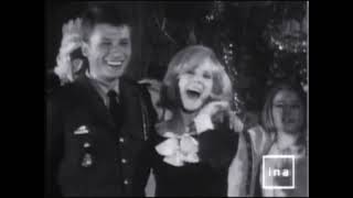 Johnny Hallyday  Joyeux noël  amp Sylvie Vartan [upl. by Oisor]