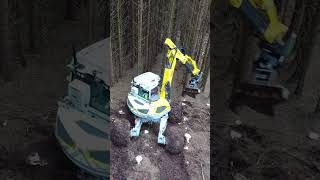 🟢 Three shear OMEF quotBIG INCHquot series on Menzi Muck spider excavator in action forestrymachinery [upl. by Yukio]