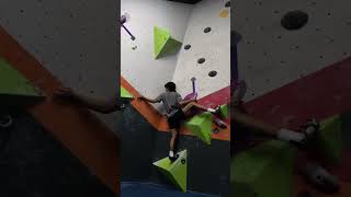 Road to climbing v10  Day 5 climbing bouldering [upl. by Llyrehc]