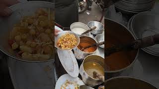 Khatay khatay Aloo cholay street food food streetfood streetfoodideas [upl. by Terrie]