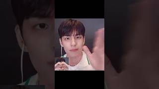 데이식스원필 영통팬싸에 나타난 플러팅 장인 Day6 wonpil 원필 [upl. by Ultima]